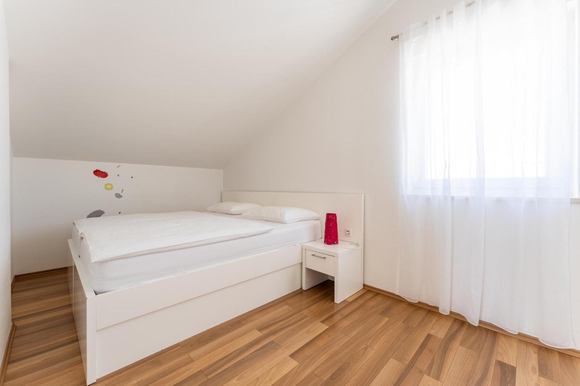 Apartments Barbati Novalja Exterior photo
