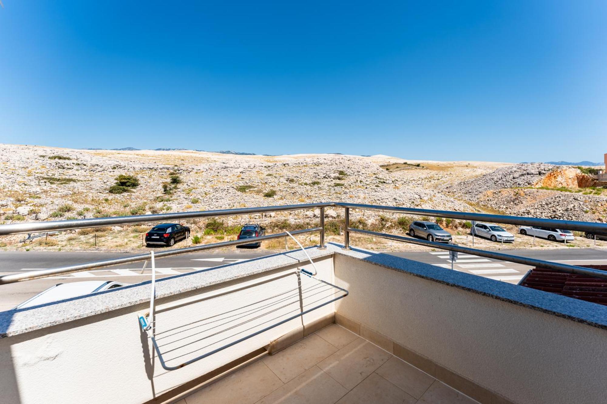 Apartments Barbati Novalja Exterior photo