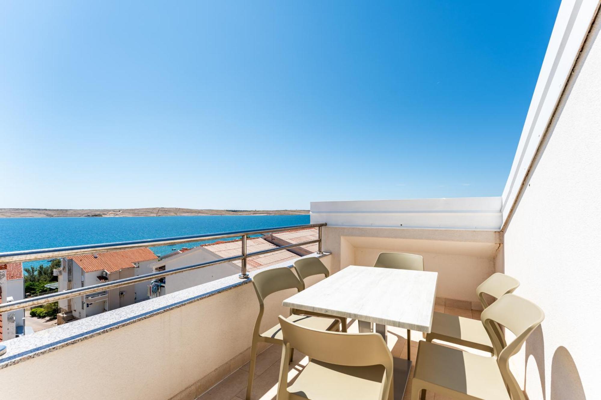 Apartments Barbati Novalja Exterior photo